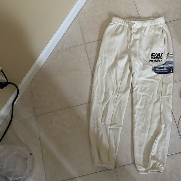 coney island picnic cream sweatpants | made with organic cotton lightly worn - Picture 4 of 5